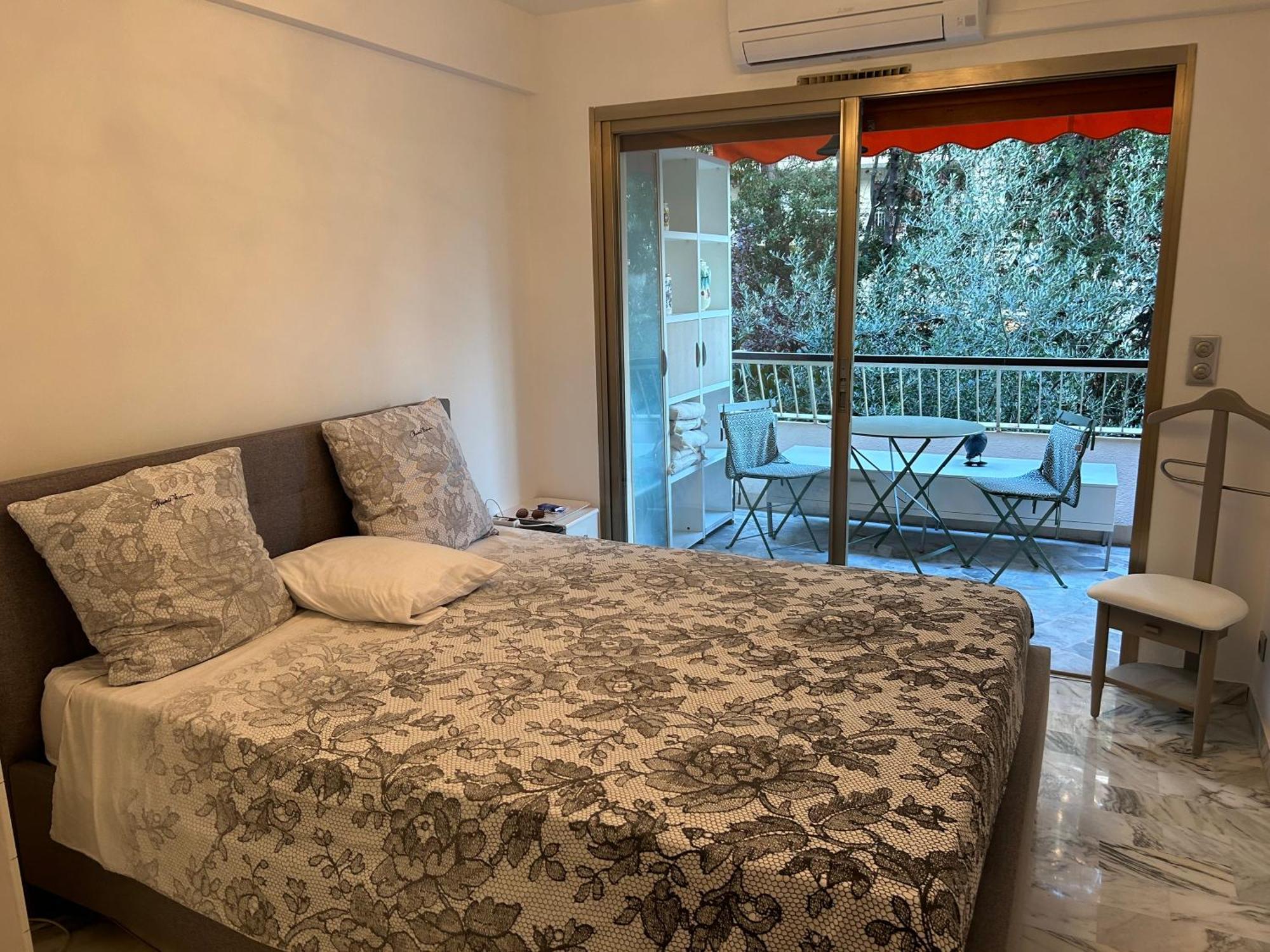 Appartement T2 Bord De Mer Канны Экстерьер фото