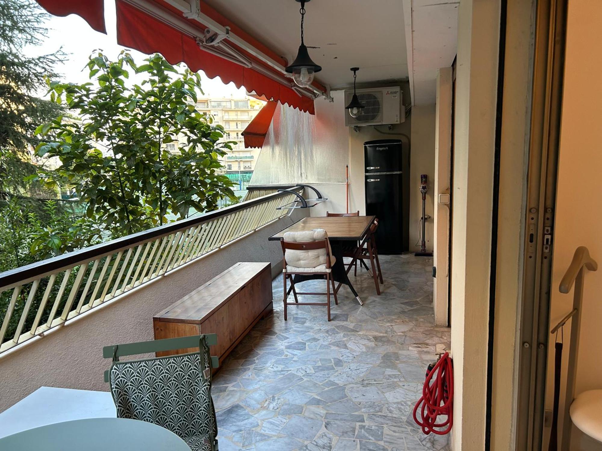 Appartement T2 Bord De Mer Канны Экстерьер фото